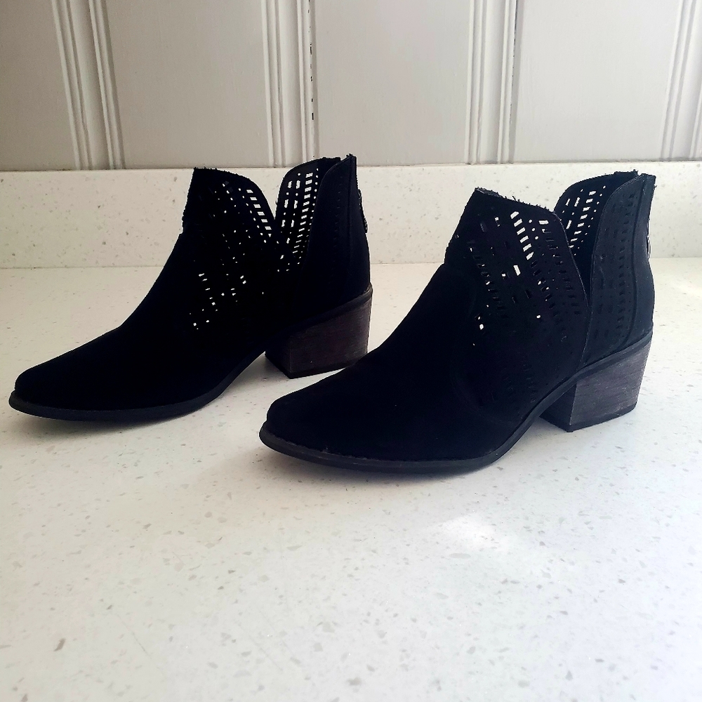 Wanted Booties